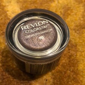 Revlon color stay eyeshadow cream 740